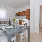 3 Bedroom Amazing In * Srima
