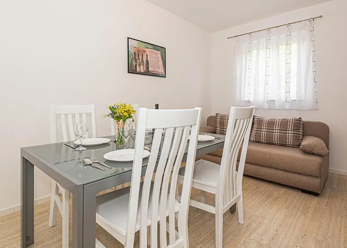 3 Bedroom Amazing In *